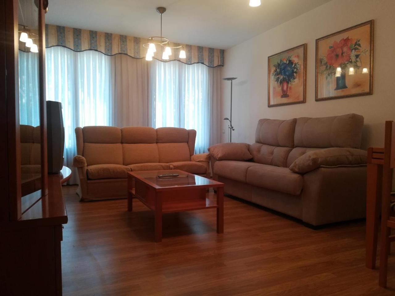 Apartamento "Paseo Del Sauco" Ezcaray Exteriér fotografie