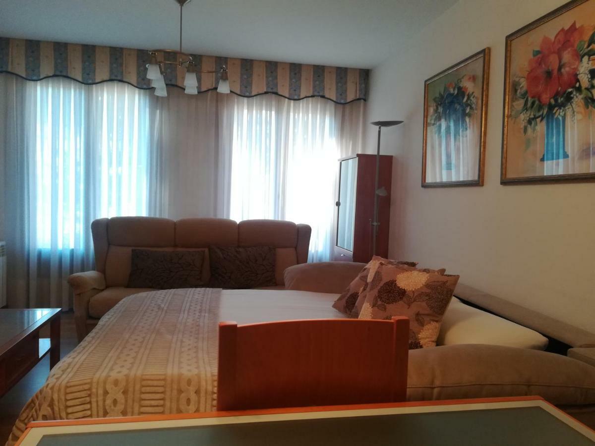Apartamento "Paseo Del Sauco" Ezcaray Exteriér fotografie